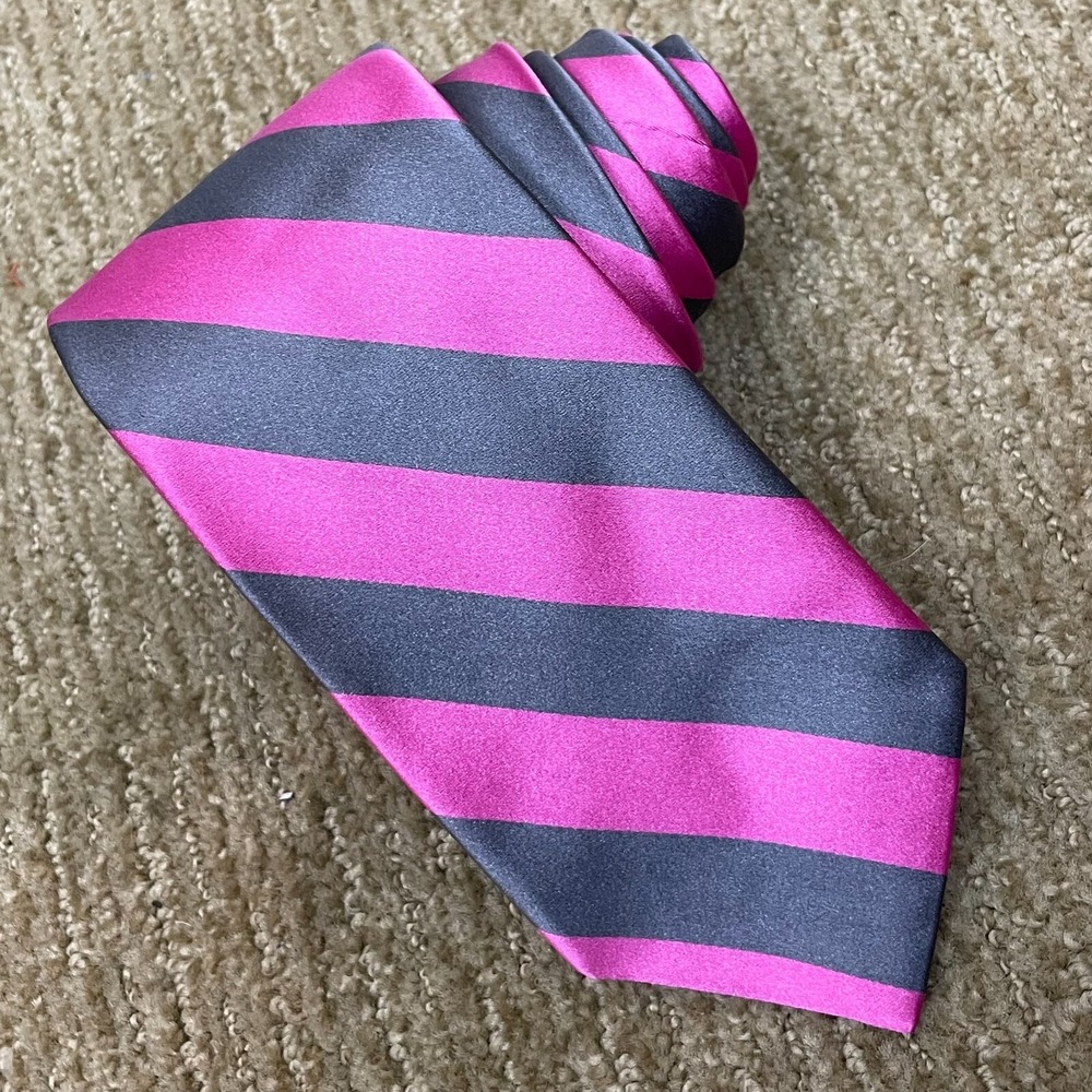 Ike Behar Pink Gray‎ Striped Necktie – 3.25" Business Preppy Officecore
